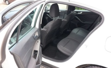 Ford Focus IV Hatchback 1.5 EcoBlue 95KM 2020 Ford Focus NAVI, Czujniki, As. Pasa, KLIMA, Tempomat, Felgi Alu, Zadbany, zdjęcie 3