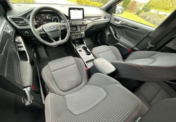 Ford Focus III Kombi Facelifting 1.5 TDCi 120KM 2018 Ford Focus Ford Focus 1.5 EcoBlue Start-Stopp-System ST-LINE X 1.5 Diesel, zdjęcie 4