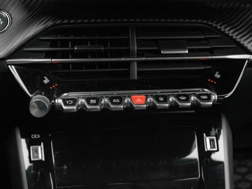 Peugeot 2008 II SUV 1.2 PureTech 130KM 2023 Peugeot 2008 DW8WM71#1.2 PureTech Allure Pack, zdjęcie 17