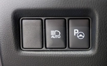 Toyota C-HR I Crossover 1.8 Hybrid 122KM 2019 Toyota C-HR 1.8 Hybrid Selection 1.8 Hybryda 122KM, zdjęcie 24