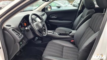 Honda HR-V II SUV 1.5 i-VTEC 130KM 2015 Honda HR-V 1.5T 130KM Automat Navi panorama Bi xenony 100 bezwypadek1 REJ2, zdjęcie 31