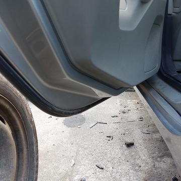 CADILLAC CTS 2005 DVEŘE LEVÉ ZADNÍ