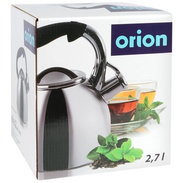 СТАЛЬНОЙ чайник с традиционным свистком для кипячения воды.