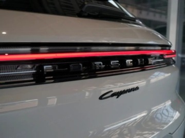Porsche Cayenne III SUV Plug-In Facelifting 3.0 470KM 2026 PORSCHE Cayenne E-Hybrid Black Edition 3.0 (470 KM) 2026, zdjęcie 15