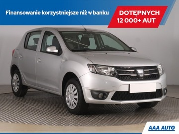 Dacia Logan II Sedan 1.2 16V 75KM 2015