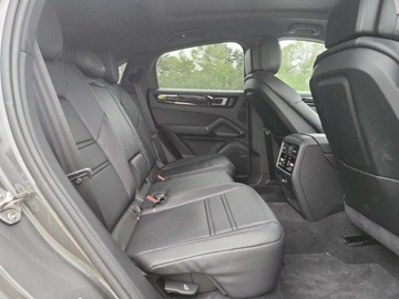 Porsche Cayenne III 2023 Porsche Cayenne Coupe 2023 3.0 Benzyna 335KM, zdjęcie 11