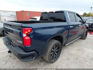 Chevrolet Silverado II 2021 Chevrolet Silverado 2021r,. 4x4, 1500, Crew Cab, High Country 6.2 Benzyna, zdjęcie 6