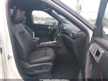 Ford Explorer VI 2023 Ford Explorer st-line, 2023r., 4x4, 3.0L 2.3 Benzyna 300KM, zdjęcie 8
