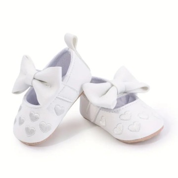 Гарненькі черевички для немовляти хрещення подарунок модне взуття для хрещення 10,5 см