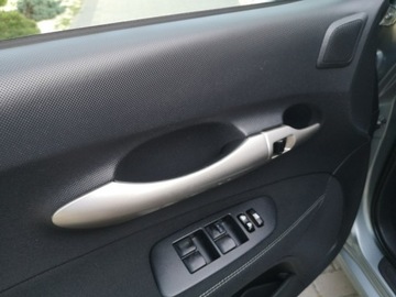 Toyota Auris I Hatchback 3d Facelifting 1.33 Dual VVT-i 101KM 2010 Toyota Auris 1.33 Benzyna 101KM Klimatronik LIFT, zdjęcie 10