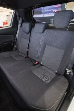 Toyota Yaris III Hatchback 5d Facelifting 2017 1.5 Hybrid 100KM 2018 Toyota Yaris Hybrid 100 Selection 1.5 Hybryda 100KM, zdjęcie 21