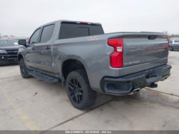 Chevrolet Silverado II 2022 Chevrolet Silverado LTD Short Bed LT Trail Boss, 2022r., 5.3L 5.3 Benzyna, zdjęcie 3