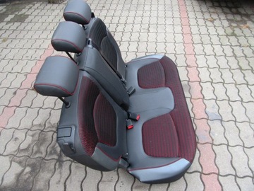 POHOVKA SEDADLO PODHLAVNÍKY RENAULT CAPTUR I RED EDITION