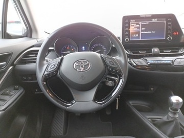 Toyota C-HR I Crossover Facelifting 1.2 Turbo 116KM 2020 Toyota C-HR 1.2 T Comfort 1.2T 116KM Comfort Krajo, zdjęcie 12