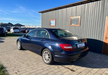 Mercedes Klasa C W204 Limuzyna 1.8 180 CGI BlueEFFICIENCY 156KM 2011 Mercedes-Benz Klasa C 1,8 benzyna 156KM, Automat, Idealny Stan, Bardzo Zad, zdjęcie 9