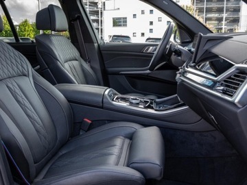 BMW X5 G05 SUV Facelifting 3.0 40d 352KM 2025 BMW X5 xDrive40d Individual Edition Suv 3.0 (352KM) 2025, zdjęcie 12