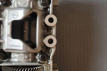 HŘÍDEL VYVAŽOVACÍ VOLVO XC70 CROSS COUNTRY 32298730 2.0L GASOLINE 2022