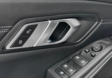 BMW Seria 3 G20-G21 Touring 2.0 320d 190KM 2021 BMW Seria 3 320D xDrive 190KM Luxury Line Panorama Head Up Webasto 2.0, zdjęcie 28