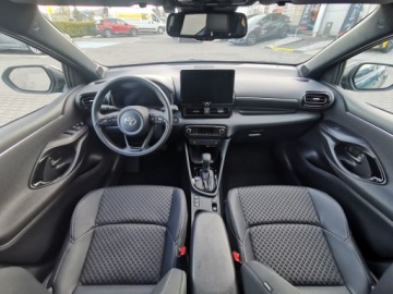 Toyota Yaris IV Hatchback Facelifting 1.5 Hybrid Dynamic Force 130KM 2025 Toyota Yaris Hybrid 1.5 Executive IV (2020-) Hybri, zdjęcie 12