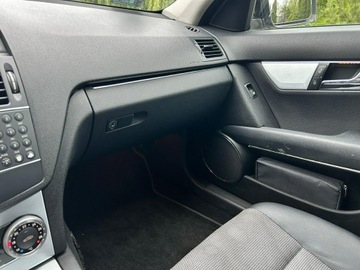 Mercedes Klasa C W204 2008 Mercedes C 220 CDI | Avantgarde | Automat, zdjęcie 32