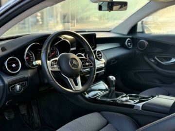 Mercedes Klasa C W205 Kabriolet Facelifting 1.6 200d 160KM 2019 Mercedes-Benz Klasa C 200 d ManualLedParktronicSalon PL 1.6 Diesel 160KM, zdjęcie 8