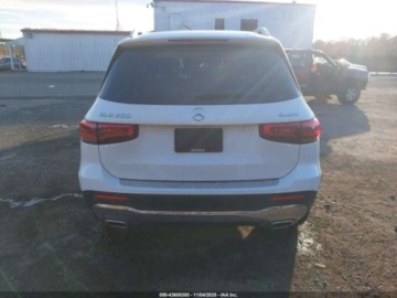 Mercedes GLB 2023 Mercedes-Benz GLB 2023 r., 2,0L 250 4MATIC 2.0 Benzyna 221KM, zdjęcie 4