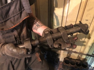 Jeep Patriot 2.0 D - Вал инжектора