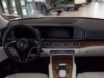 Mercedes GLE V167 2025 GLE 350 de 4-Matic AMG Line 2.0 (353KM) 2025, zdjęcie 6