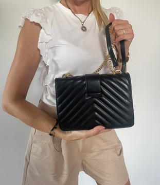 СТЕГАНАЯ СУМКА CHANELKA SWALLOW на цепочке