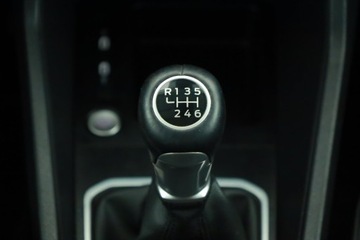 Ford Tourneo Connect III 2022 Ford Tourneo Connect 2.0 EcoBlue, Salon Polska, zdjęcie 13