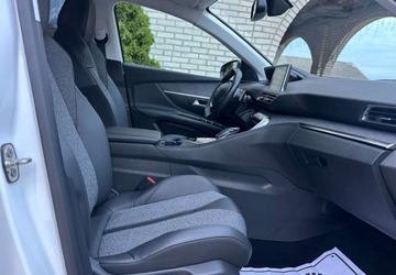 Peugeot 3008 II Crossover 1.5 BlueHDI 130KM 2019 Peugeot 3008 1.5 Diesel 131KM, zdjęcie 13