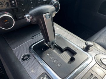 Volkswagen Touareg I 3.0 TDI 225KM 2006 Volkswagen Touareg V6 4X4 AUTOMAT SKORY PARKTRONIC NAWIGACJA SOLARDACH EL., zdjęcie 9