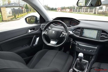 Peugeot 308 II 2014 Peugeot 308 1.6 Diesel 120KM, zdjęcie 27