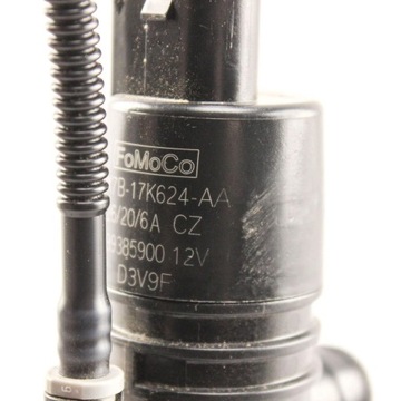 FORD KUGA III 2021 ČERPADLO OSTŘIKOVAČE OKNO PŘEDNÍ / ČELNÍ