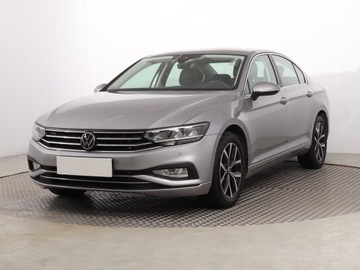 Volkswagen Passat B8 Limousine Facelifting 2.0 TSI 190KM 2021 VW Passat 2.0 TSI, Salon Polska, 1. Właściciel, zdjęcie 1