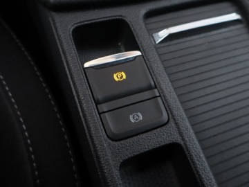 Skoda Octavia IV 2021 Skoda Octavia 1.4 TSI iV, Salon Polska, zdjęcie 15