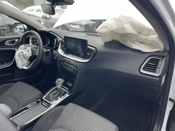 Kia Ceed III Kombi Facelifting 1.6 GDI PHEV 141KM 2023 Kia Cee&#039;d Hybryda Plug IN Automat Kamera, zdjęcie 10