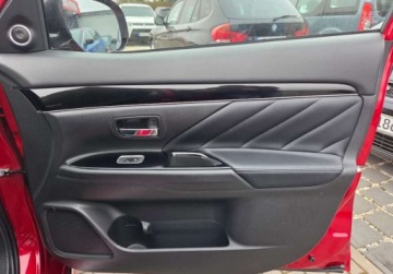 Mitsubishi Outlander III 2021 Mitsubishi Outlander 2.4plug-in hybrid 4wd FULL LED 2xPDC Kamera Grz.Fotel, zdjęcie 18