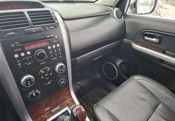 Suzuki Grand Vitara II SUV 2.0 i 16V 140KM 2007 Suzuki Grand Vitara Suzuki Grand Vitara 2.0 De luxe 2.0 Benzyna 140KM, zdjęcie 11
