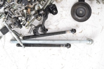 Винты крепления рамы HONDA CB 600 HORNET PC41