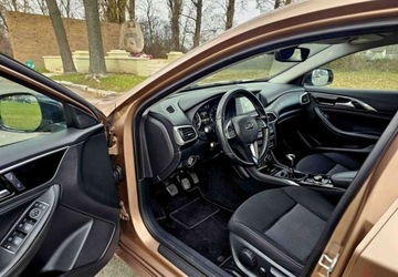 Infiniti Q30 1.6T 122KM 2016 Infiniti Q30 Infiniti Q30 1.6t Premium 1.6 Benzyna 122KM, zdjęcie 15