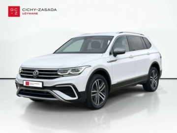 Volkswagen Tiguan II SUV Facelifting 2.0 TDI 150KM 2022 Volkswagen Tiguan Elegance, Matrix, Head-Up, Kamera, Ambiente, Asystenci