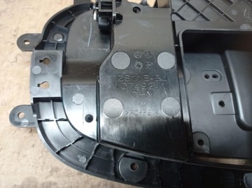 ЗАГРУЗОЧНАЯ РОЗЕТКА ПЕРЕДНЯЯ РЕШЕТКА MG ZS