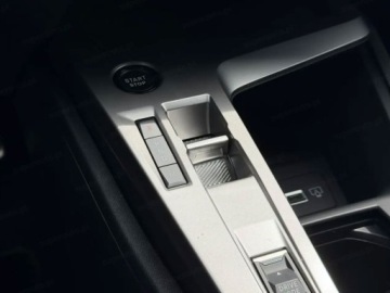 Peugeot 308 III 2025 Od ręki - GT e-DCS6 1.2 mHEV 145KM / Pakiet Bezpieczeństwo, zdjęcie 6