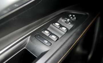 Peugeot 3008 II Crossover Facelifting  1.2 PureTech 130KM 2021 Peugeot 3008 Road Trip Manual SalonPL Gwarancja od RiA 1.2 Benzyna, zdjęcie 25