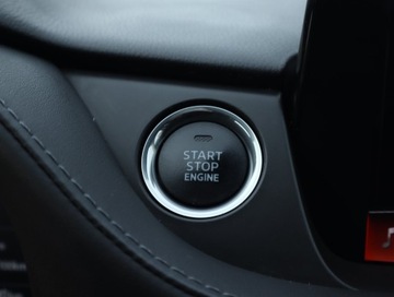 Mazda 6 III Sedan Facelifting 2016 2.0 SKYACTIV-G 165KM 2018 Mazda 6 2.0 Skyactiv-G, Salon Polska, Automat, zdjęcie 17