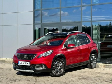 Peugeot 2008 I SUV Facelifting 1.2 PureTech 110KM 2018 Peugeot 2008 SalonPL Panorama Półskóra Navi