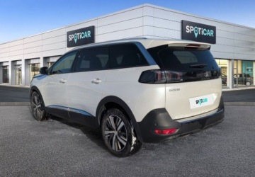 Peugeot 5008 II Crossover Facelifting 1.2 PureTech 130KM 2021 Peugeot 5008 1.2 PureTech Allure Pack SS EAT8 SalonPL Dobrze Doposazony FV, zdjęcie 6