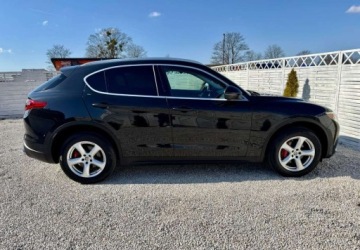 Alfa Romeo Stelvio SUV 2.0 Turbo 280KM 2018 Alfa Romeo Stelvio Alfa Romeo Stelvio 2.0 Turbo 16V AT8-Q4 Lusso 2.0 280KM, zdjęcie 29