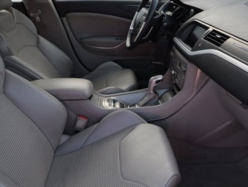 Citroen C5 III Sedan 2.0 HDi FAP 163KM 2013 Citroen C5 2.0 HDi, Automat, Navi, Xenon, Klima, zdjęcie 8